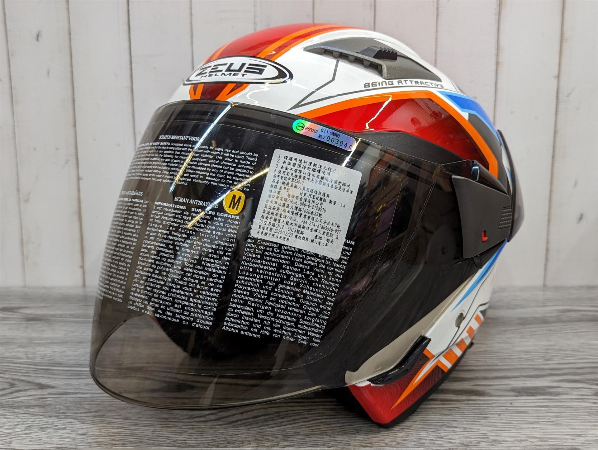 《遠古騎士》瑞獅 ZEUS 611F TT29 白灰紅 半罩安全帽 內襯全可拆