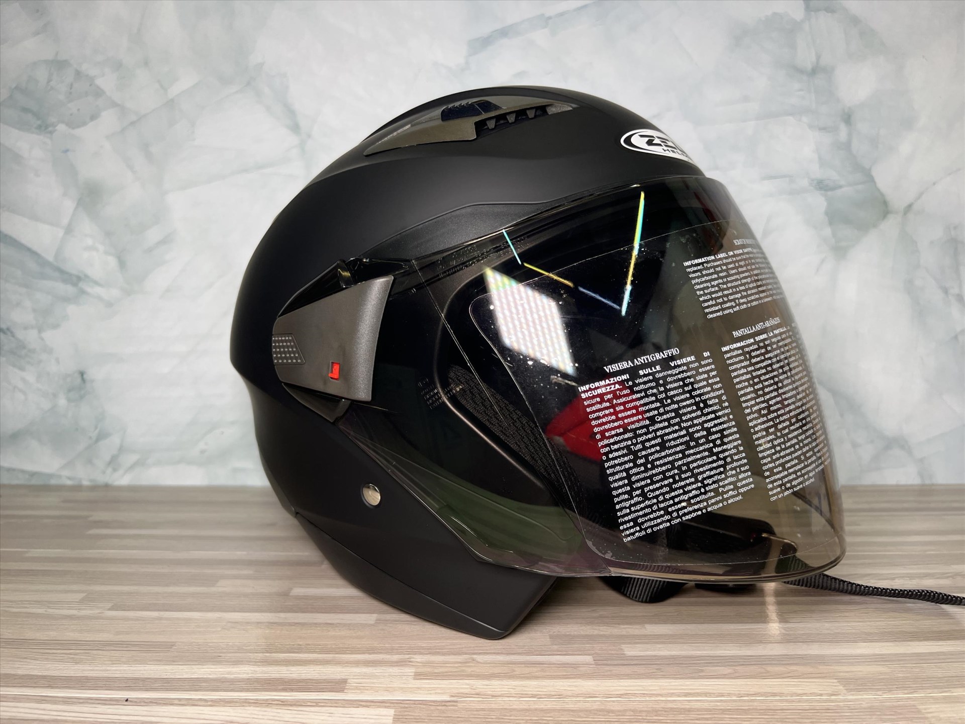 《遠古騎士》瑞獅 ZEUS 611F 素 消光黑 半罩安全帽 內襯全可拆