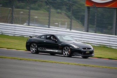 強化變速箱和離合器組件