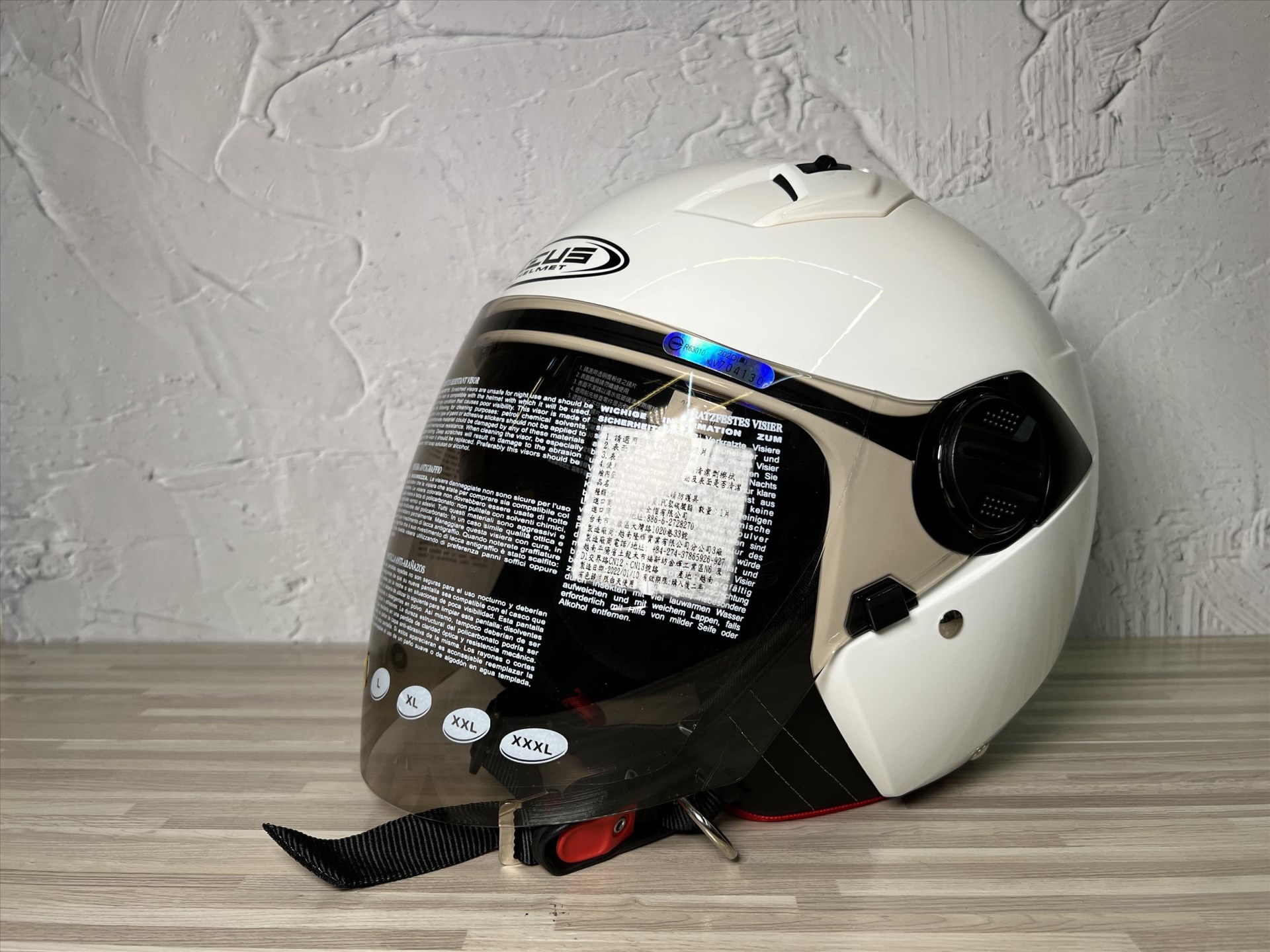 《遠古騎士》瑞獅 ZEUS 213素 亮白 半罩安全帽 內襯全可拆 ZS213