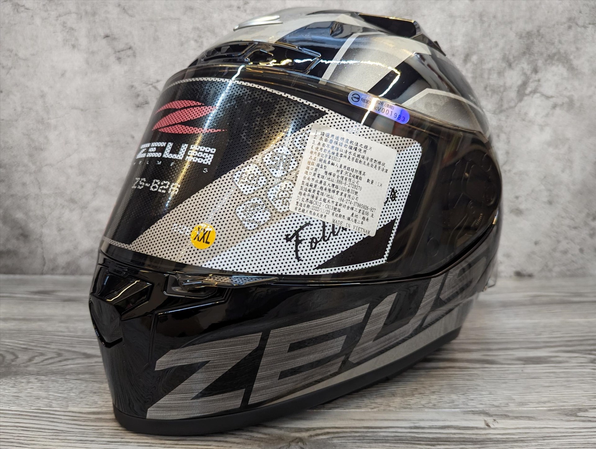 《遠古騎士》瑞獅 ZEUS 826 BK3 黑銀 全罩安全帽 大鴨尾導流雙D釦尾翼