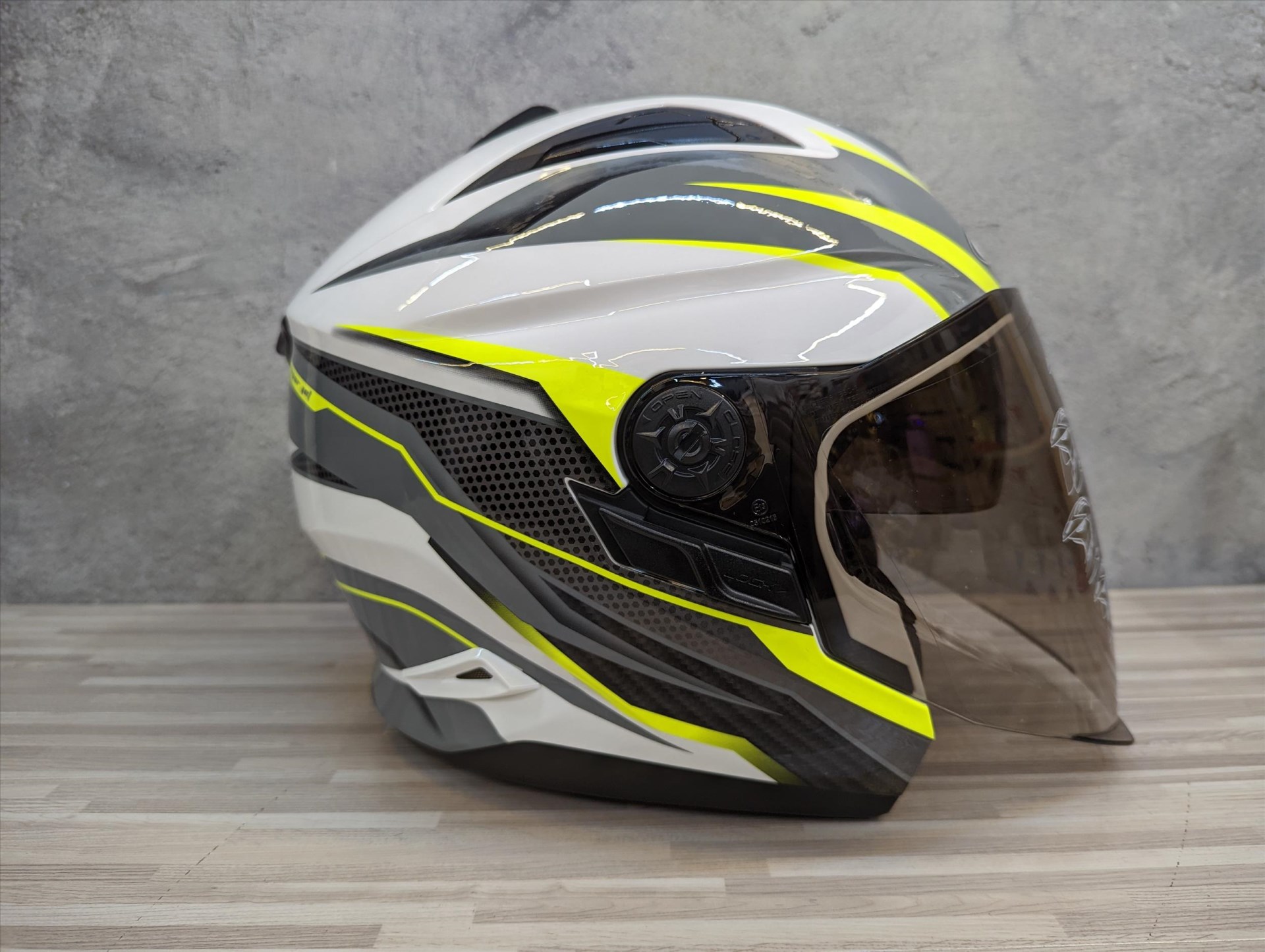 《遠古騎士》瑞獅 ZEUS 613B AJ33 白黃 半罩安全帽 內襯全可拆 ZS613B