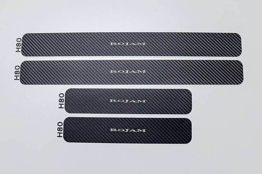 HARRIER 80 系列 ROJAM 碳貼花門踏板保護器 4 件套