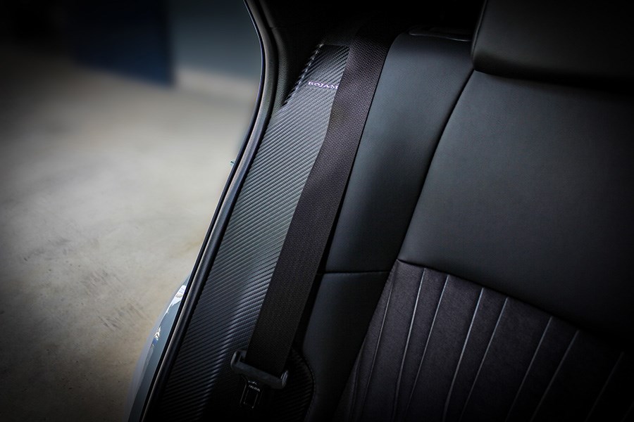 HARRIER 80 系列 ROJAM 碳貼花後座安全帶帶扣保護器 2 件套