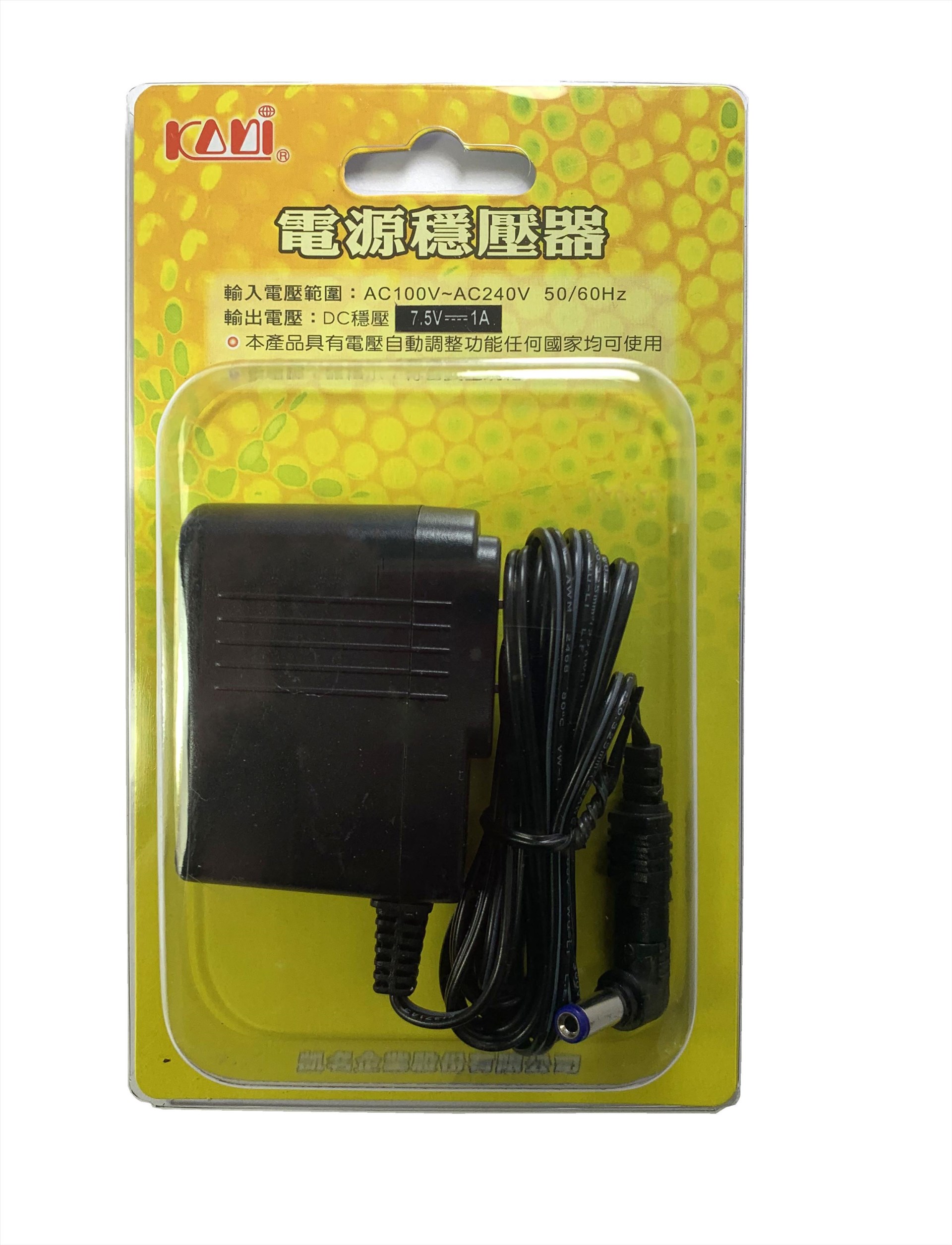 ➢ INPUT 輸入電壓：AC100-240V 50/60Hz     
➢ OUTPUT 輸出電壓：DC 7.5V1A   8W
➢ MODEL 型號 : PA-1008-1SU                           ◎ 轉接頭可替換