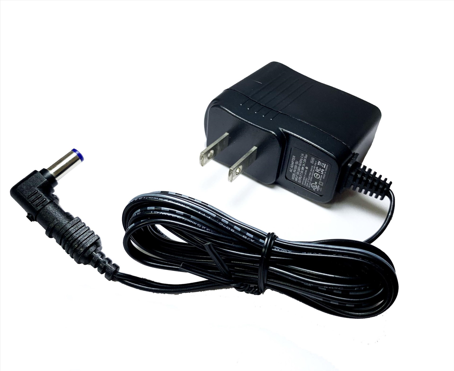 ➢ INPUT 輸入電壓：AC100-240V 50/60Hz     
➢ OUTPUT 輸出電壓：DC 7.5V1A   8W
➢ MODEL 型號 : PA-1008-1SU                           ◎ 轉接頭可替換