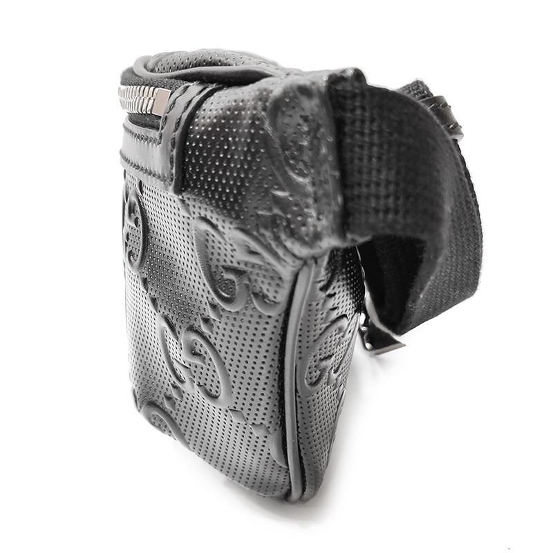 【GUCCI 古馳】658582 經典GG LOGO浮雕皮革中性款腰包/胸包 (黑色80CM)