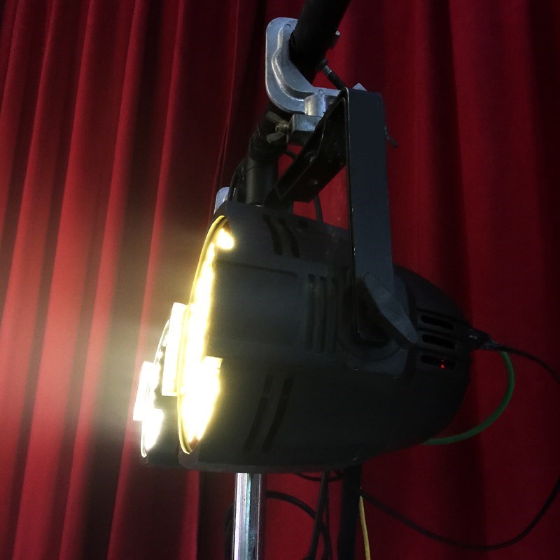 器材出租-LED PAR64面光燈出租(非販售)-攝影照明/活動背板照明/日租每組4顆$1999/24h /多日優惠另洽