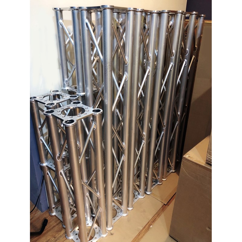 器材出租-TRUSS結構300x1000範例+大圖輸出施工安裝(非販售)-依造尺寸及距離報價/多日優惠另洽
