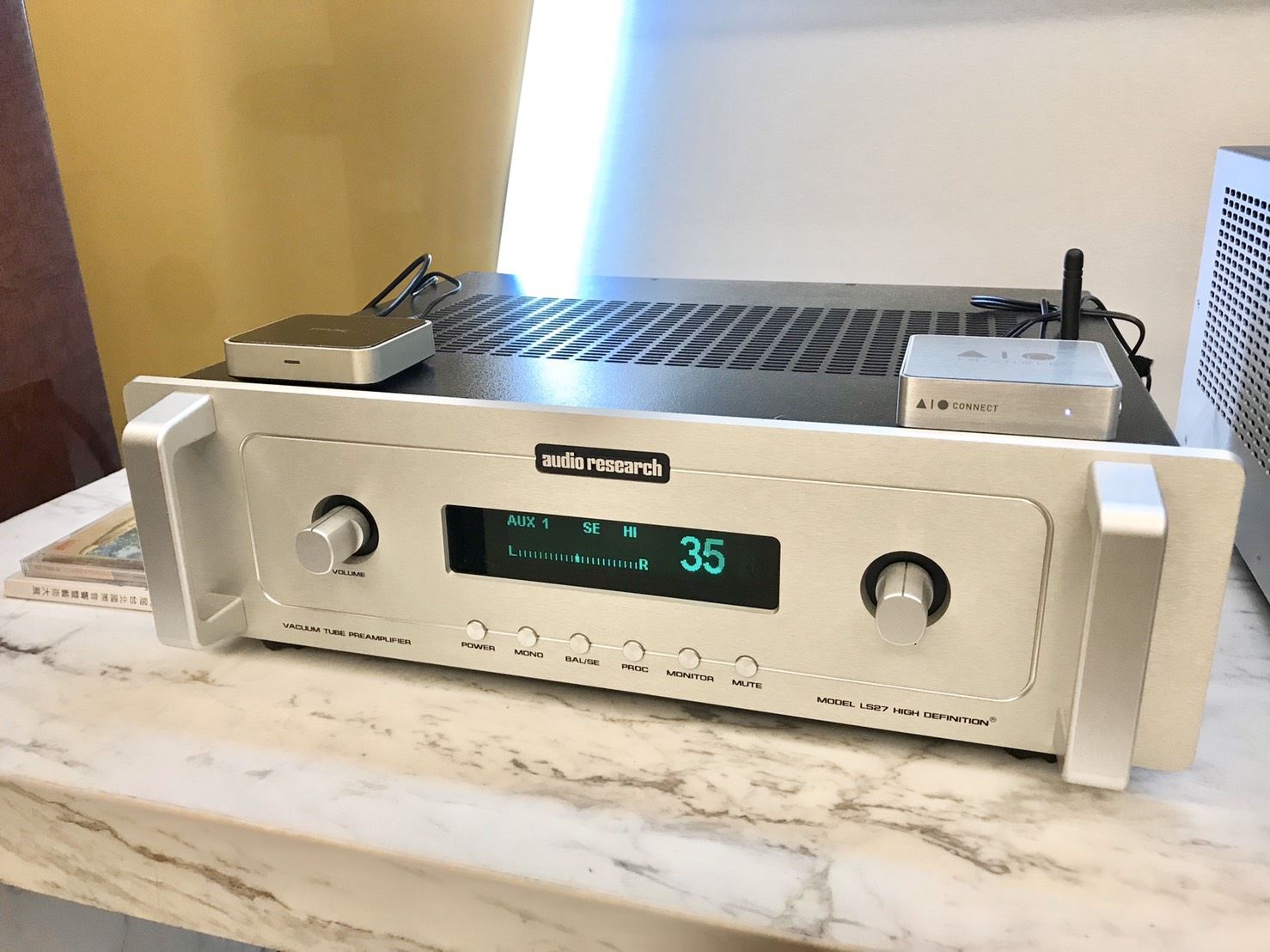 統元音響 Audio Research LS-27 真空管前級擴大機 展示出清，近全新完美！