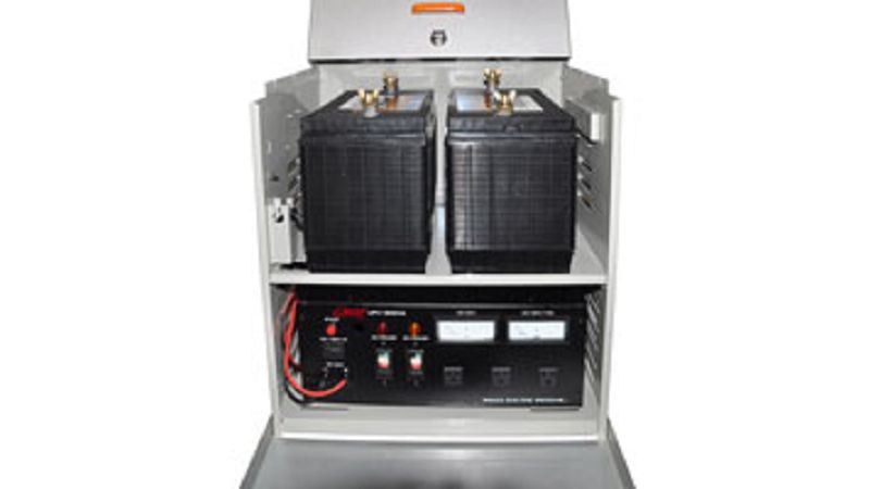 UPS不斷電電源供應器