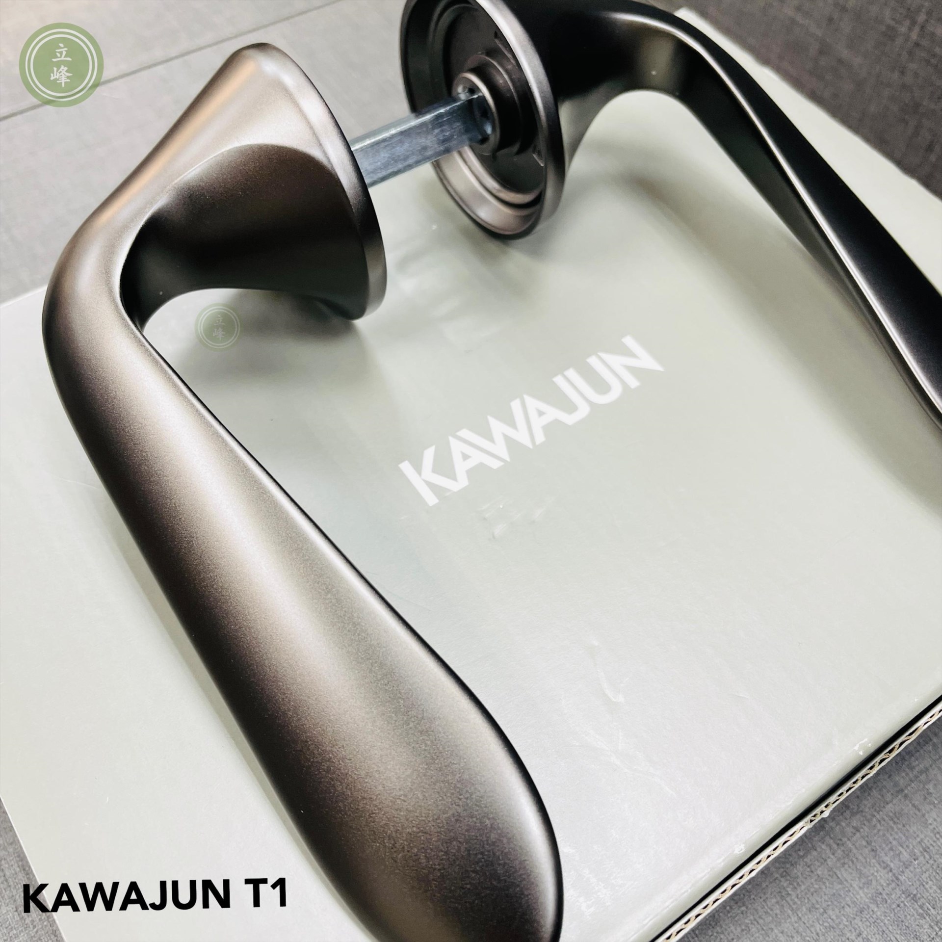 KAWAJUN-T1-鐵灰色 水平把手