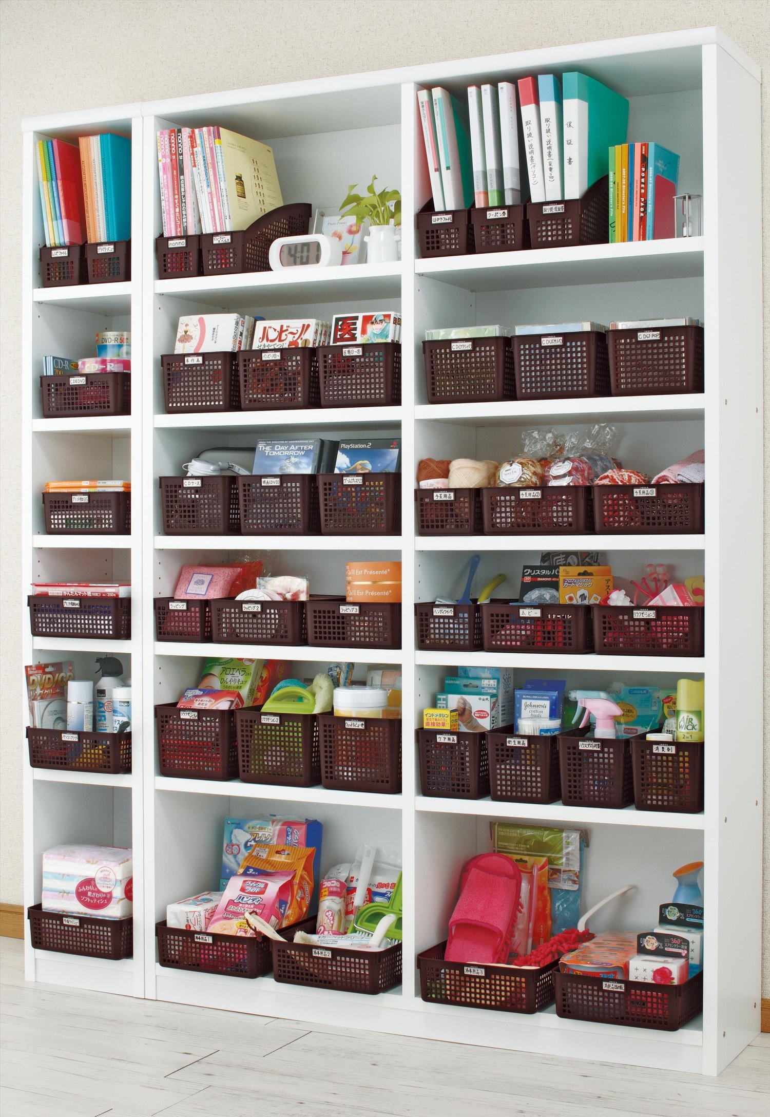 粉色-  4905596468332-停產   白色-  4905596458364    咖啡-  4905596468370