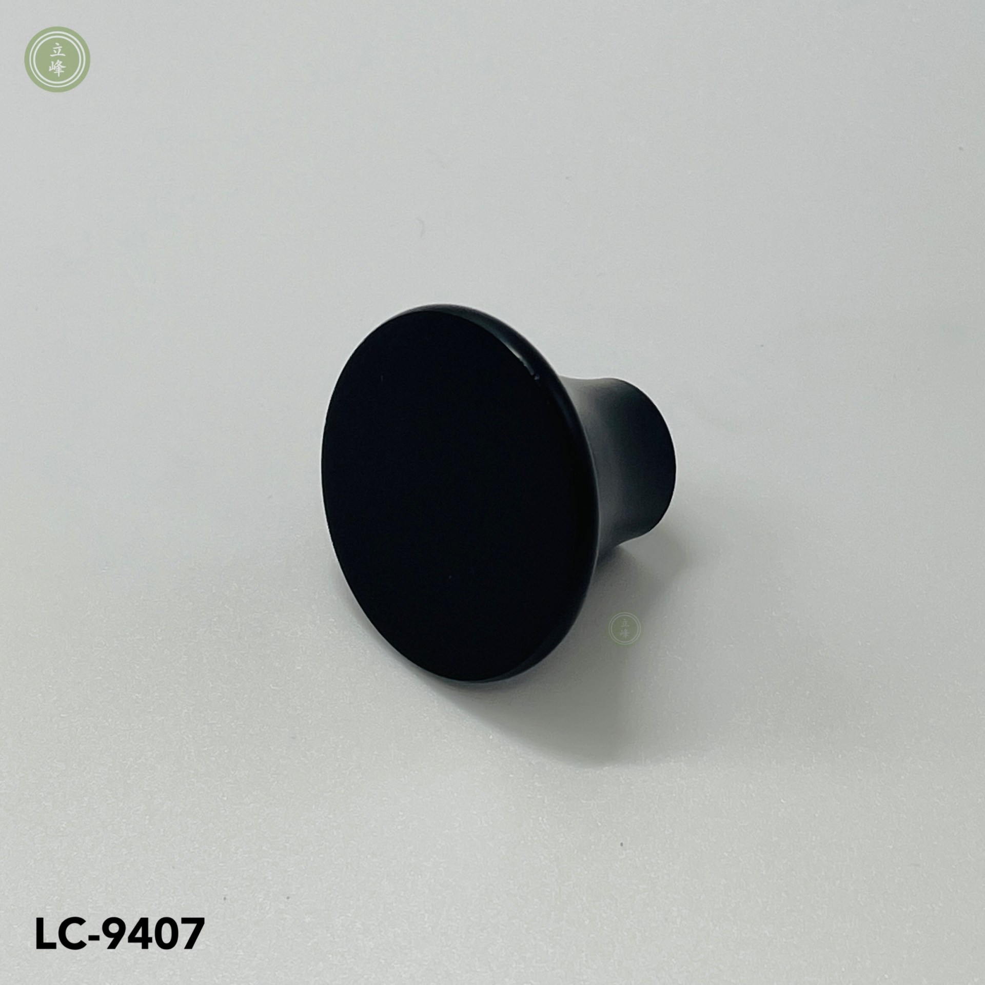 LC9407鐵灰
