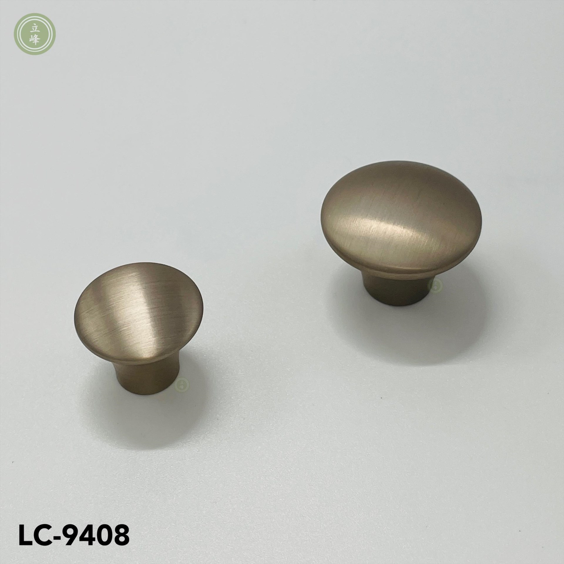LC9408霧銀