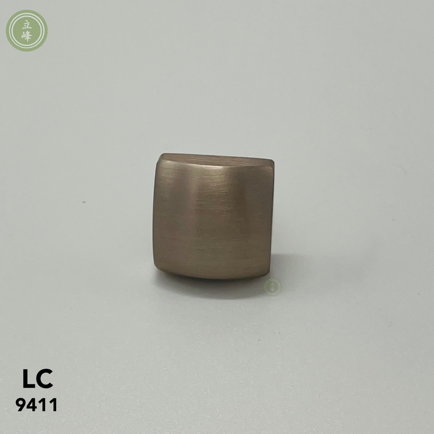 LC-9411【霧銀】
