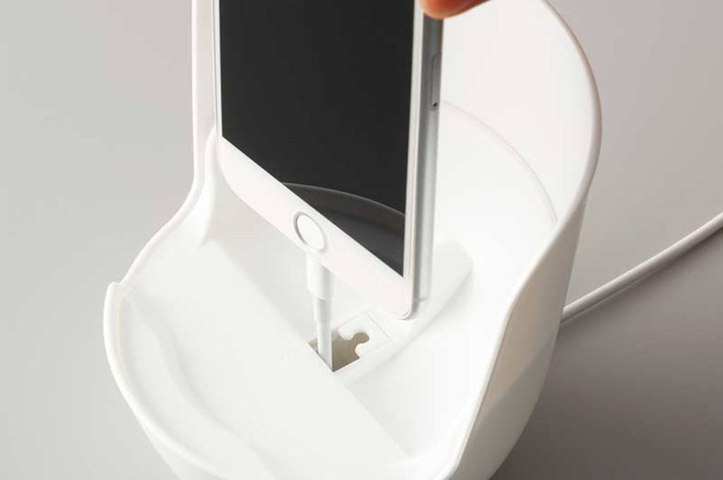 日本製  inomata   4828 Smartphone   手機 . 平板  置物架 ~ 白色 / 黑色 