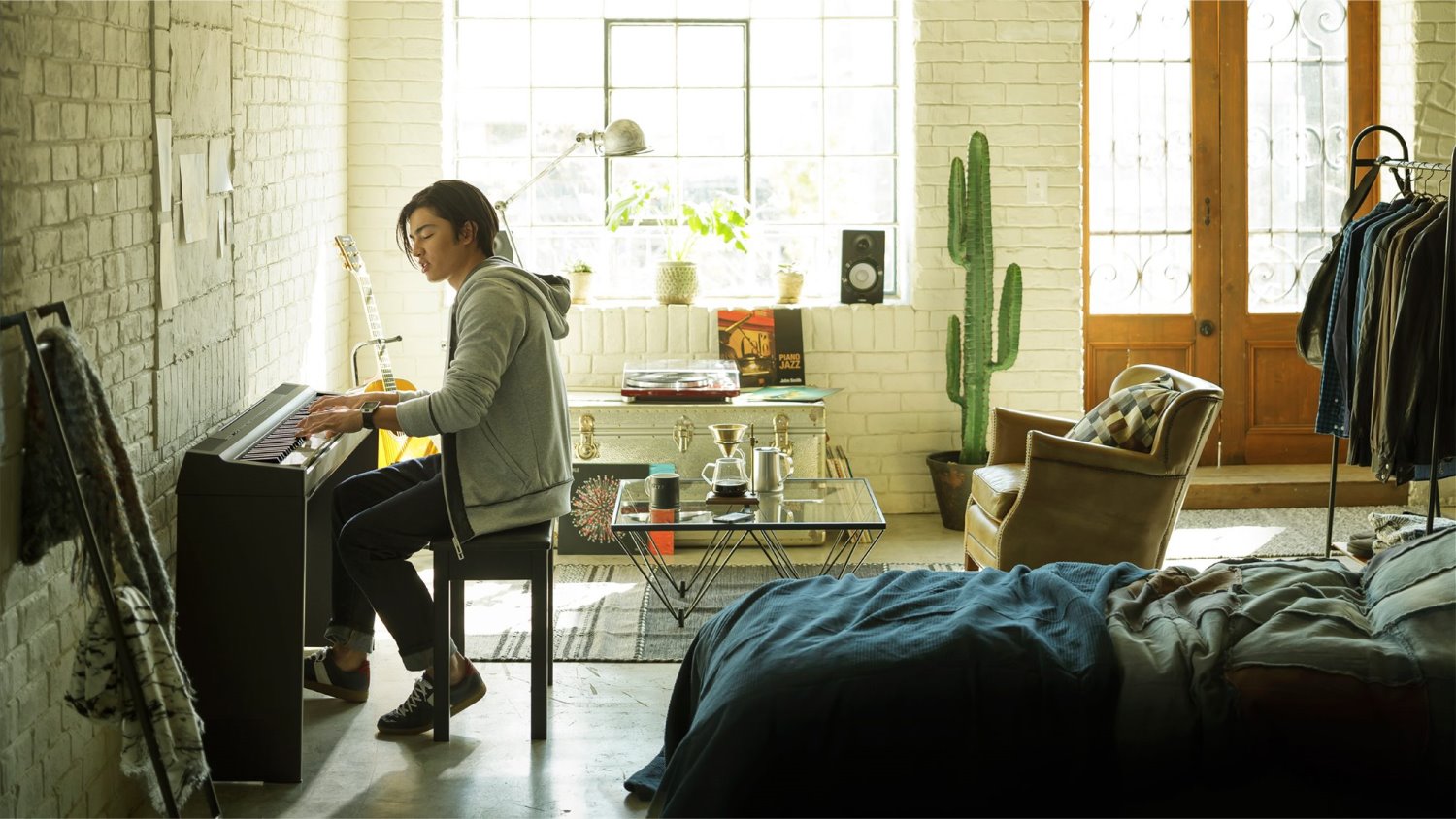 YAMAHA  P-125A  88鍵電鋼琴 -(含架)