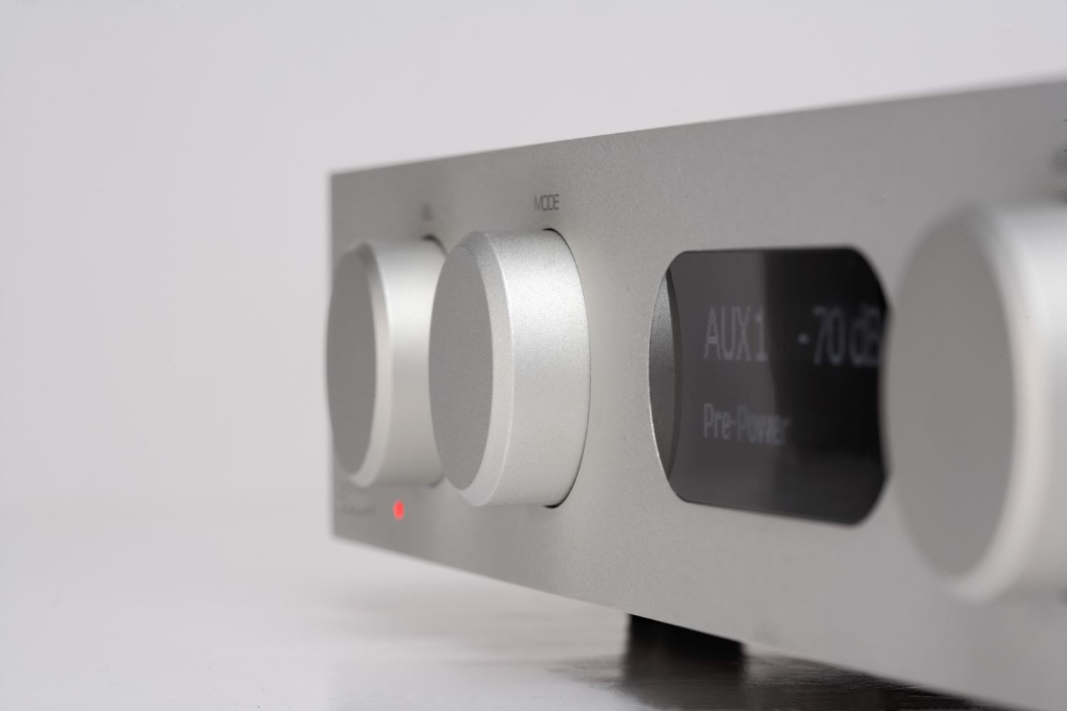 統元音響   英國AUDIOLAB 8300A 綜合擴大機  