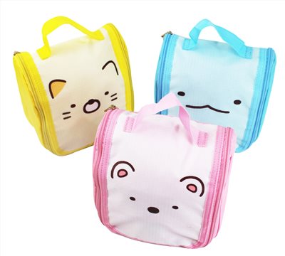 Sumikko  Gurashi 角落生物-小夥伴  SG33091造型旅行盥洗包 - SG33091a白熊.粉 . SG33091b貓咪.黃 . SG33091c恐龍.藍