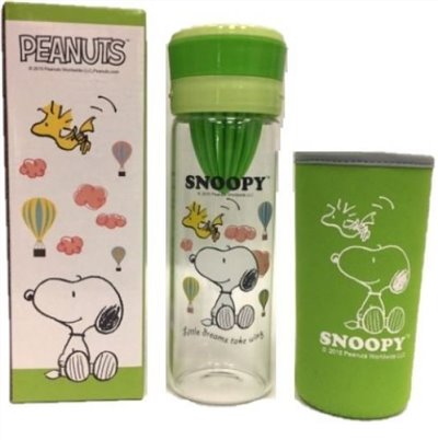 Snoopy 史努比   蔬果榨汁養生附套玻璃瓶 . 榨汁養生瓶-含布套   4711552093001