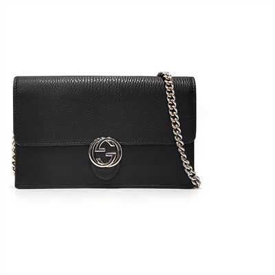【GUCCI 古馳】615523 經典雙G金屬LOGO荔枝紋牛皮鏈帶扣式斜背包(黑色)