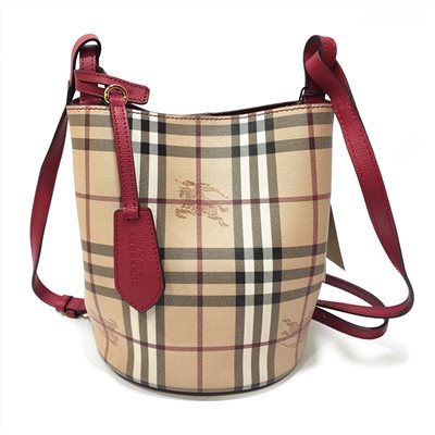 【BURBERRY 】40571571 經典格紋Haymarket PVC皮革飾邊水桶款肩背/斜背包(紅色)