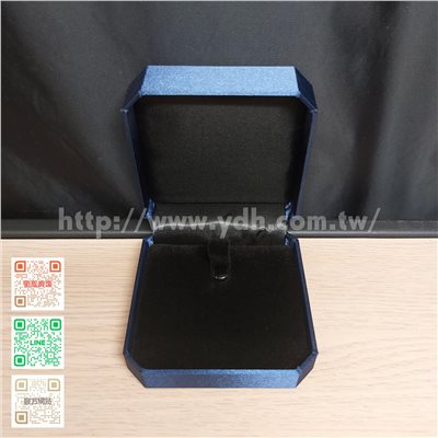 八角蝴蝶結手鐲盒(扣子)
