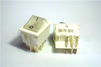 4P2段 開關 C4