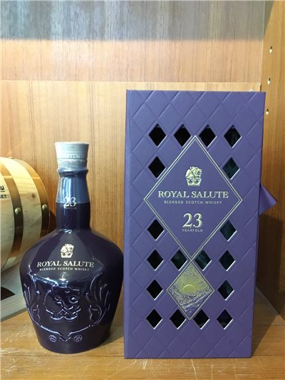 皇家禮炮23年