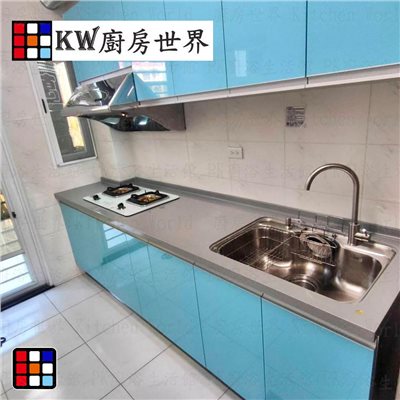 KW廚房世界，PK廚浴生活館，本公司專營：1.廚具規劃、設計(廚房整體設計)。8.廚房三機(熱水器、抽油煙機、瓦斯爐、烘碗機)
