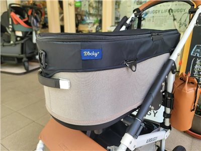 AIRBUGGY DOME3 R & L 專用防水附網罩、多功能保潔墊 (台鐵、高鐵通關適用）黑色