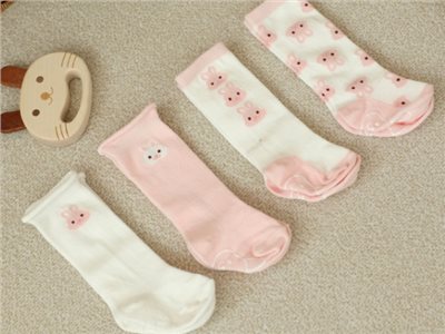 韓國製 Chezbebe 品牌小兔  嬰幼兒長襪 防滑襪 (4入組)