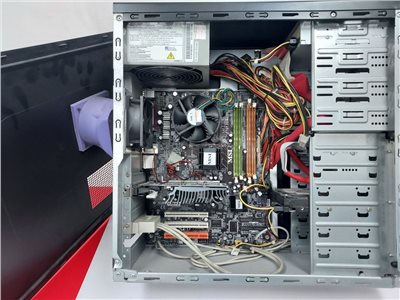 完整電腦主機含獨立顯示卡回收獎勵金: 250元一台