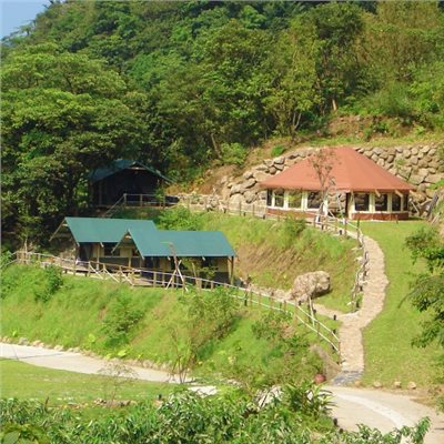 豪華露營屋Glamping-2005萬里CAMP TAIWAN貴族學園