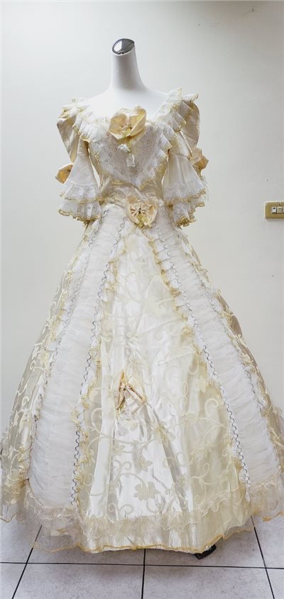 宮廷服/淡金蕾絲