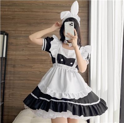 女僕/兔耳黑裙