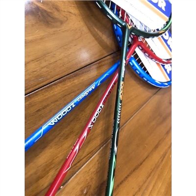 4UG5 超值入門拍 我最便宜 勝利 速度攻防 羽球拍 神速 ARS-2000 ARS-1000  ARS-3000 中桿適中 Victor