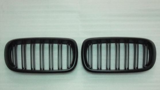 BMW F15 12年~ 水箱罩