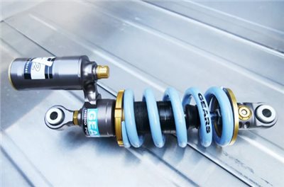 KAWASAKI ER6F/ER6N H2 後避震器