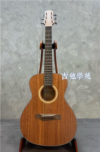 Randon全桃花心木35旅行吉他