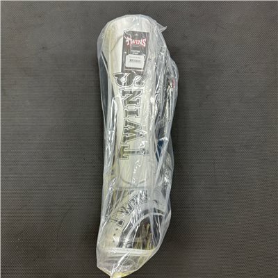泰國 TWINS 真皮 護腳脛 L