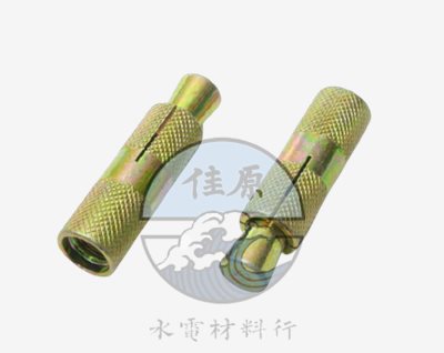 內牙壁虎