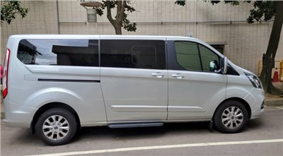 廂型7人座