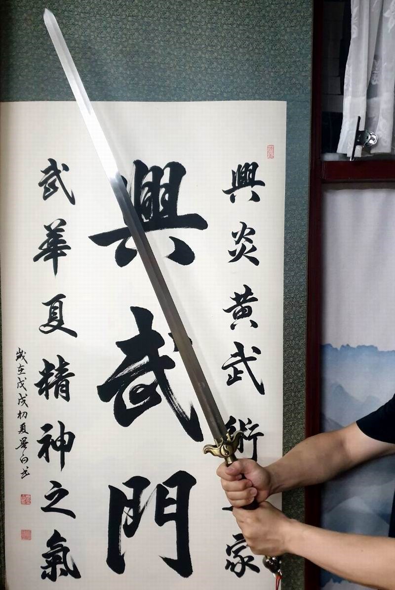沈廣隆,八卦劍,八卦掌兵器,八卦門器械,長兵器,武術器械,武術劍,國術劍,比賽劍,傳統武術,國武術用品,比賽專用,練習用品,陰陽雙手劍,双手劍,螳螂劍,七代