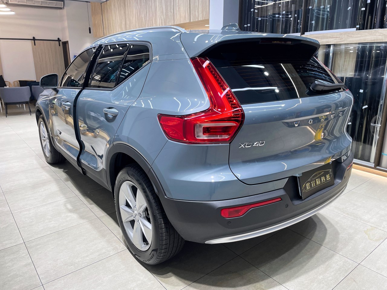 新北震宣汽車隔熱紙 2023 VOLVO XC40 前擋FSK AT35 搭配 車身FSK F20