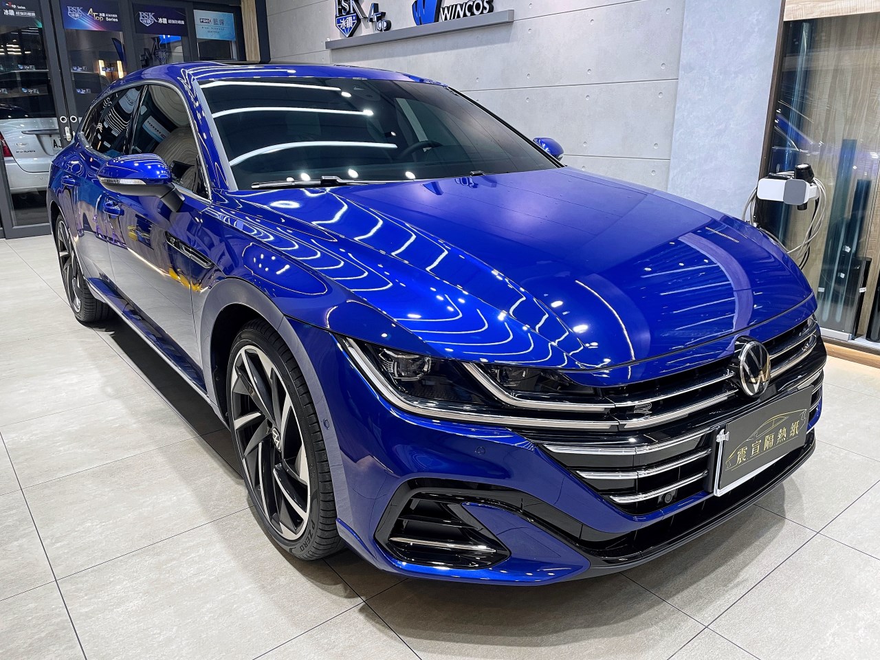 前擋FSK冰鑽KT38搭配車身FSK冰鑽KT38.18 - 2023 Volkswagen Arteon Shooting Brake - 新北震宣汽車隔熱紙
