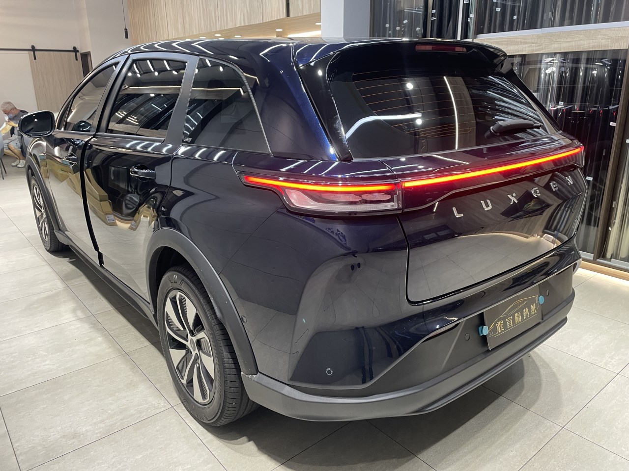2024 Luxgen n7 - FSK冰鑽F30搭配車身FSK冰鑽FX7 - 新北震宣汽車隔熱紙