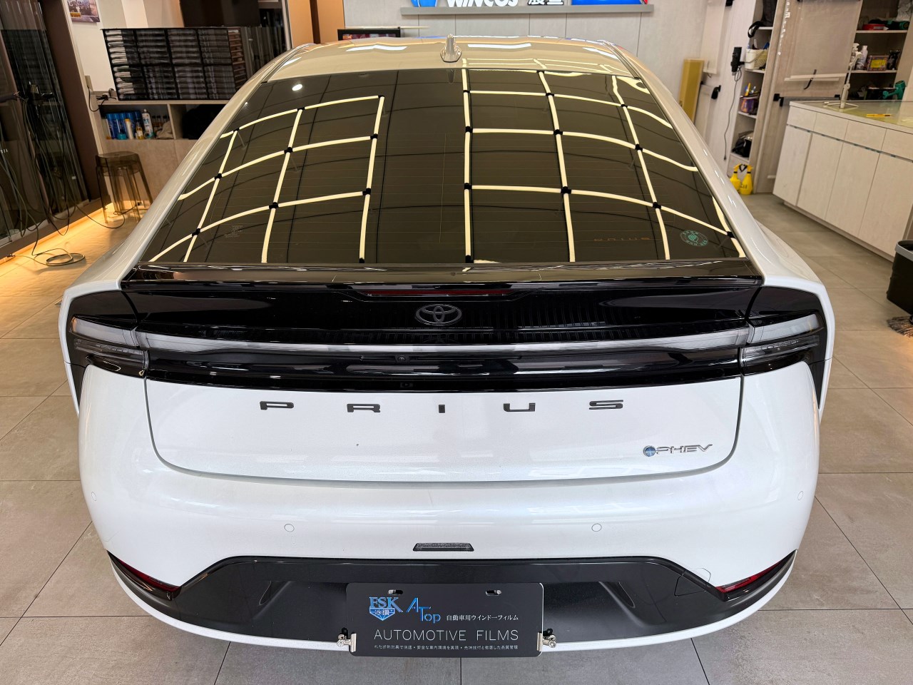 2024 Toyota Prius - 前擋FSK冰鑽AT50搭配車身FSK冰鑽F30.F20 - 新北震宣板橋汽車隔熱紙