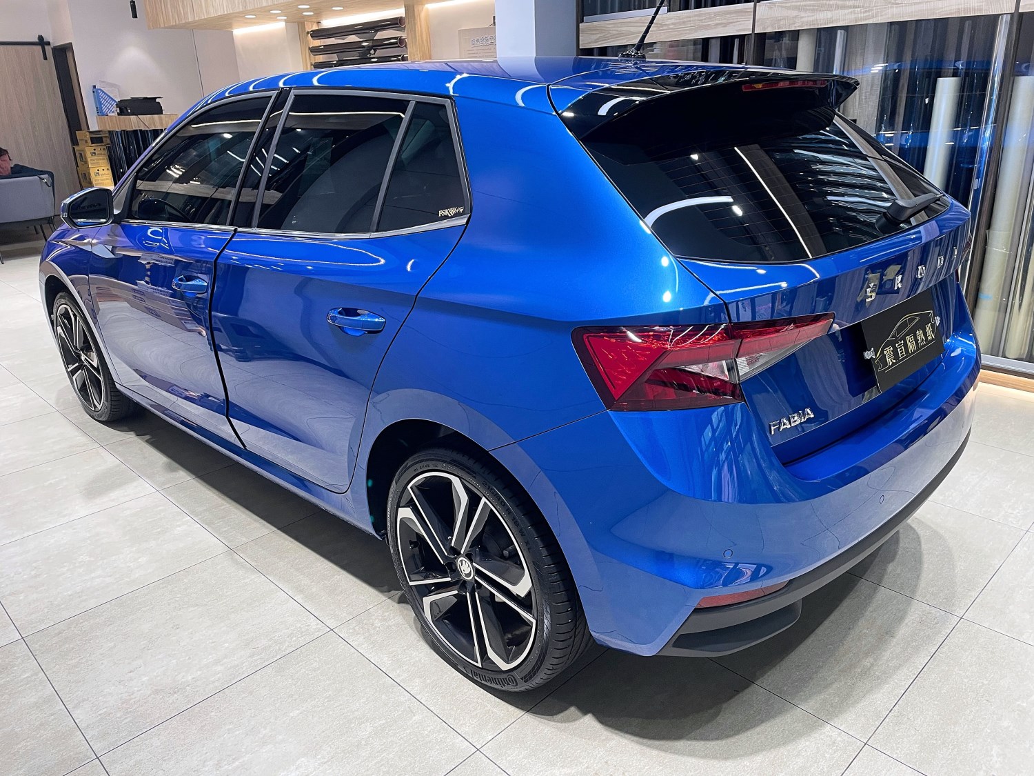 2023 Skoda Fabia 全車施工FSK冰鑽F系列隔熱紙